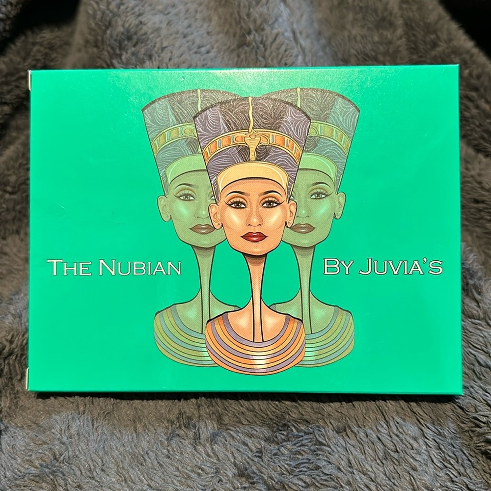 The Nubian by Juvia’s eyeshadow palette